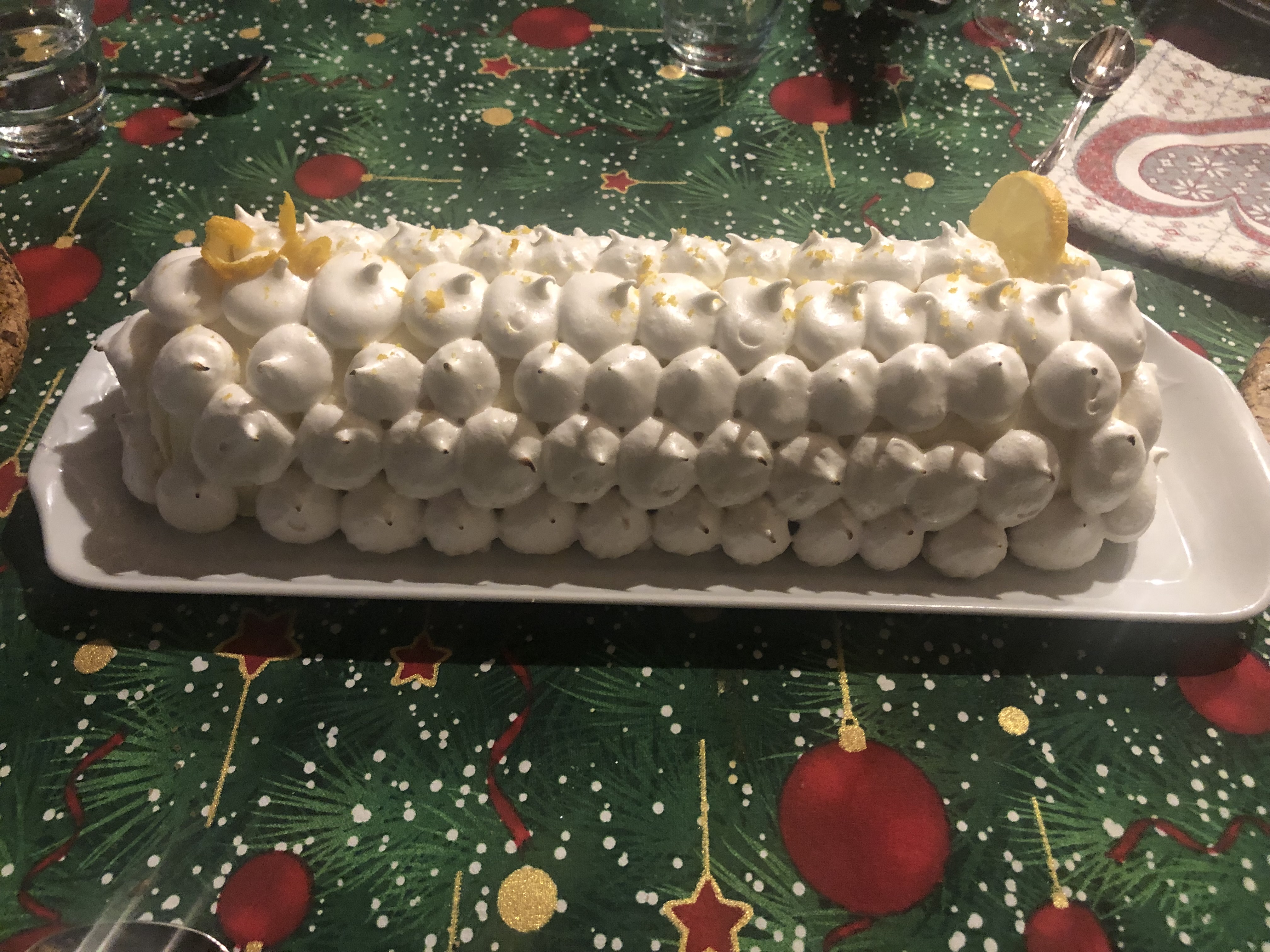 Bûche façon tarte au citron meringuée